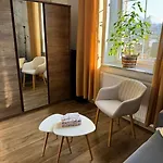 Dawna Mleczarnia Sloneczny Apartment Nowa Ruda